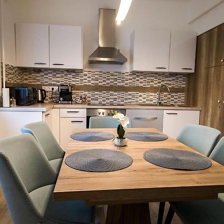 Thermal Next I Weninger Apartman Kiskunhalas Luaran gambar