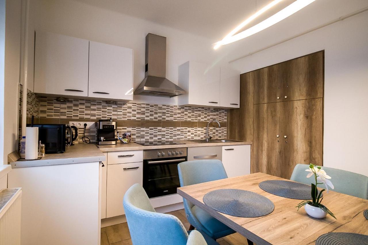 Thermal Next I Weninger Apartman Kiskunhalas Luaran gambar