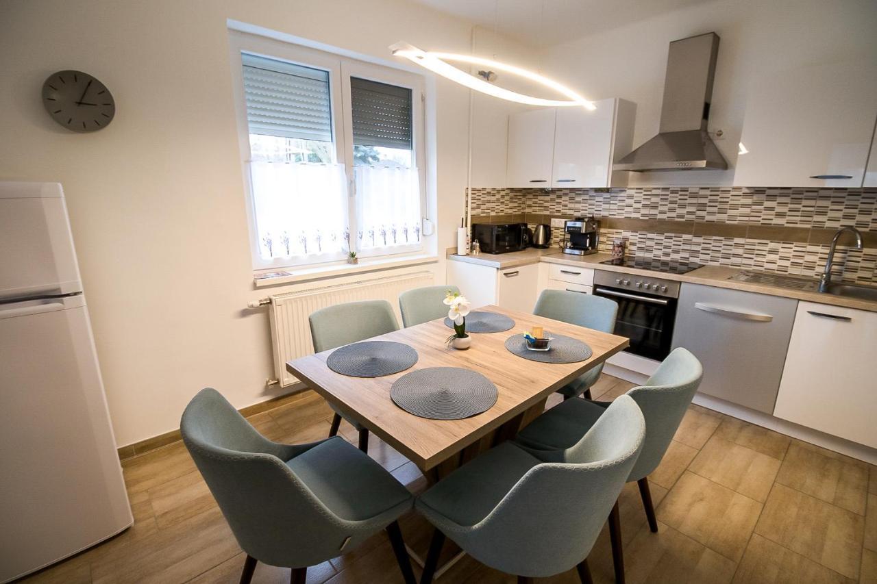 Thermal Next I Weninger Apartman Kiskunhalas Luaran gambar