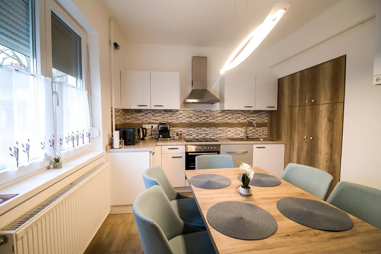 Thermal Next I Weninger Apartman Kiskunhalas Luaran gambar